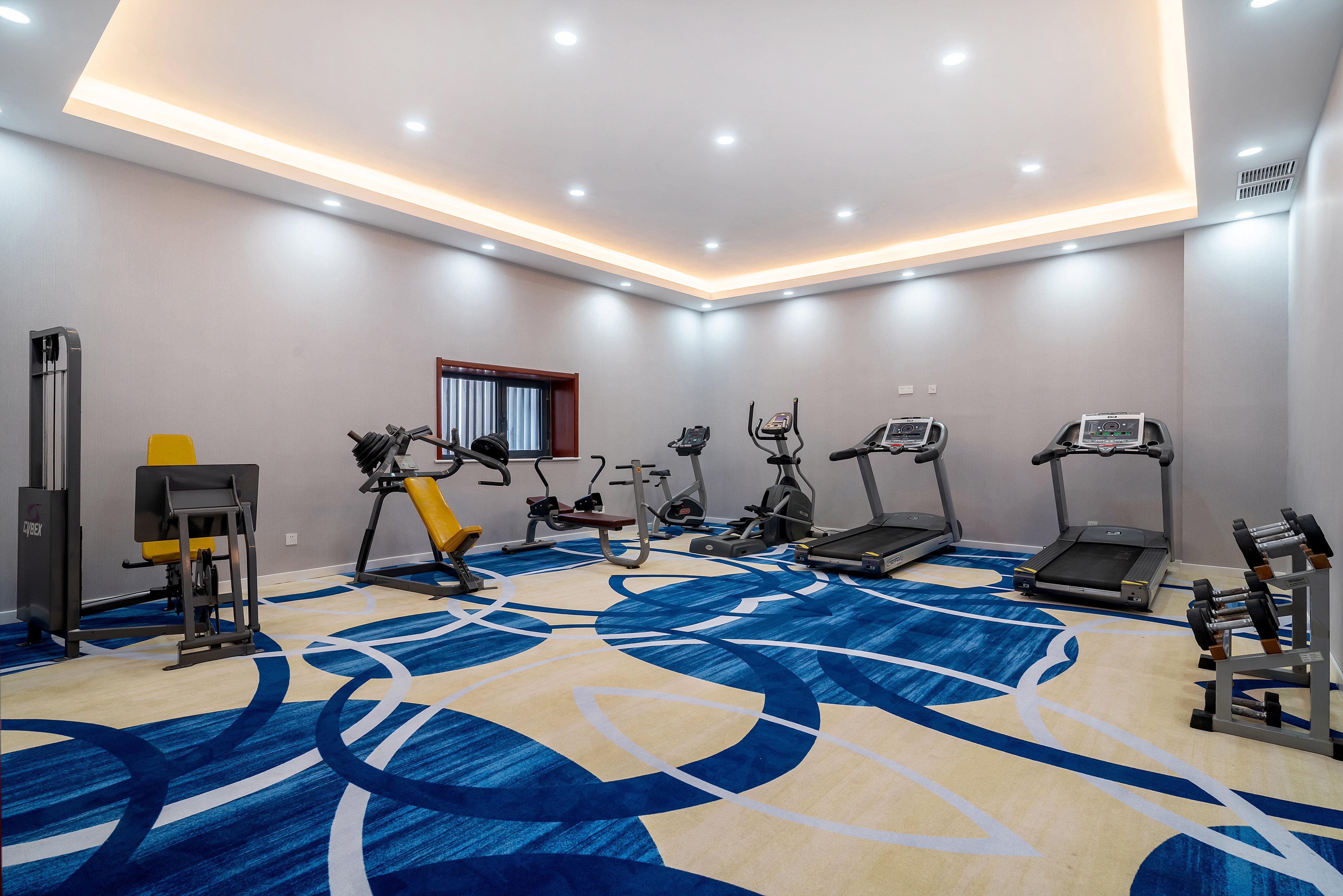 Holiday Inn Express Jinan Jingshi Road, An Ihg Hotel Экстерьер фото